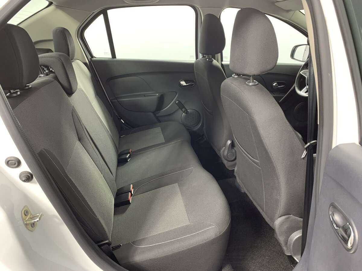 Renault Logan с пробегом — 2020 год. Фото: #11