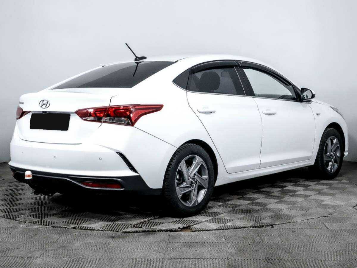 Hyundai Solaris с пробегом — 2021 год. Фото: #4