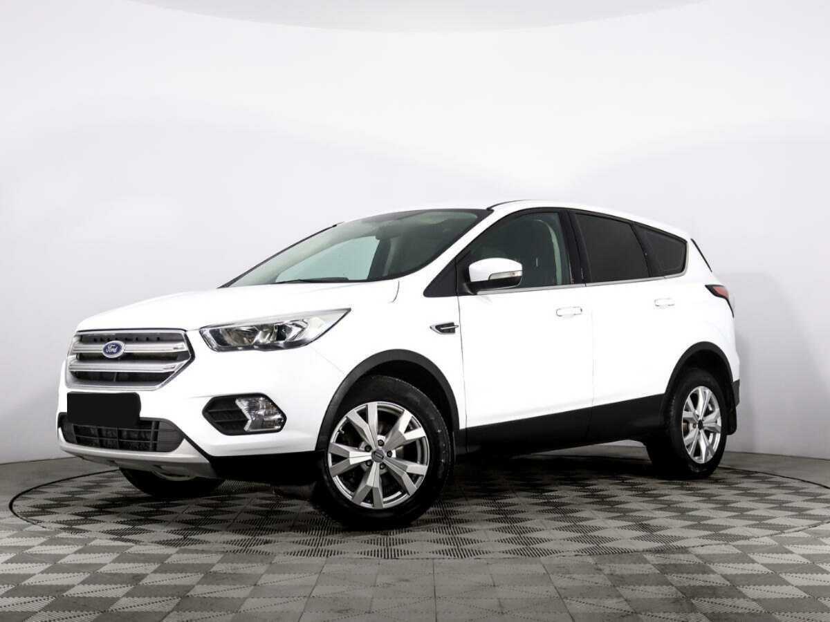 Ford Kuga с пробегом — 2018 год. Фото: #0