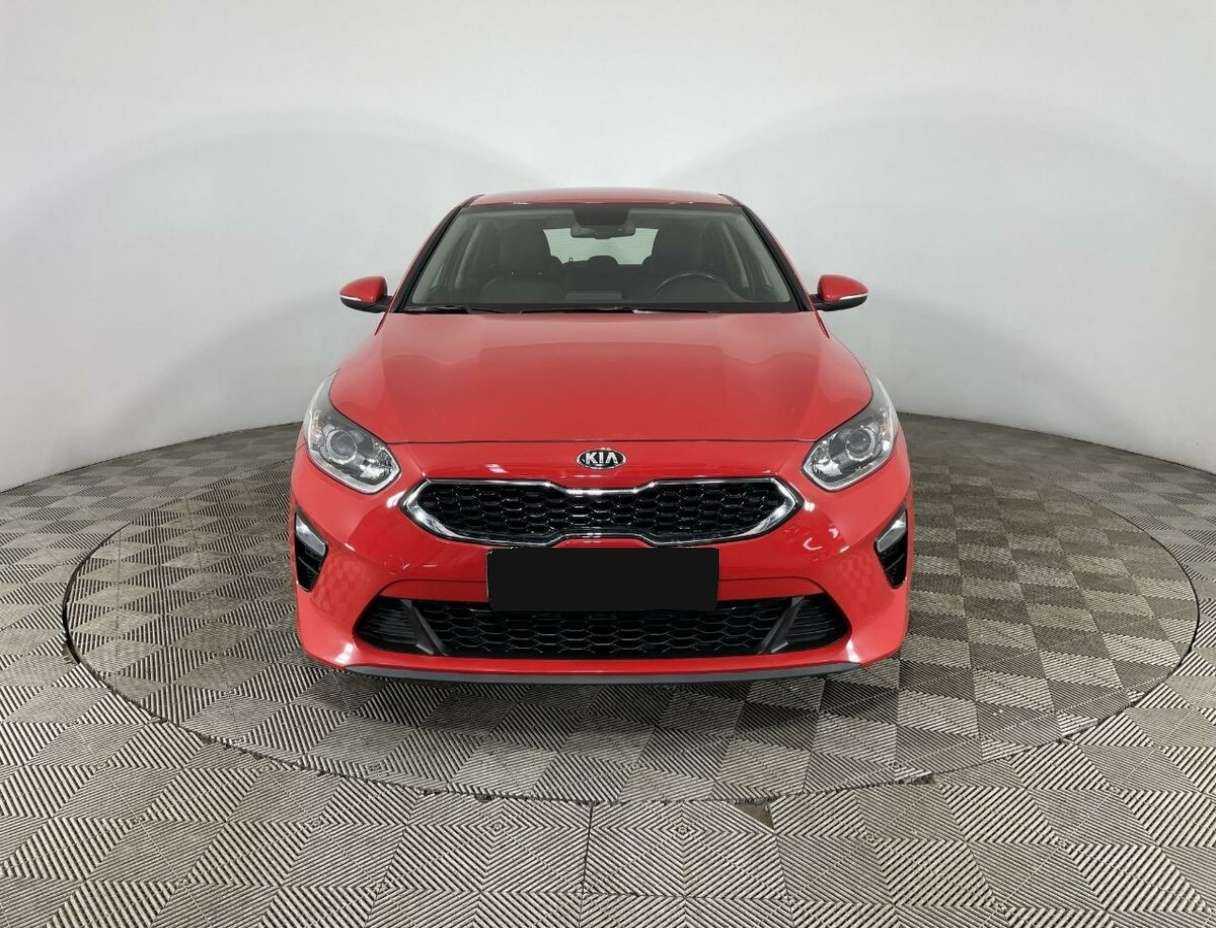 Kia Ceed с пробегом — 2020 год. Фото: #1