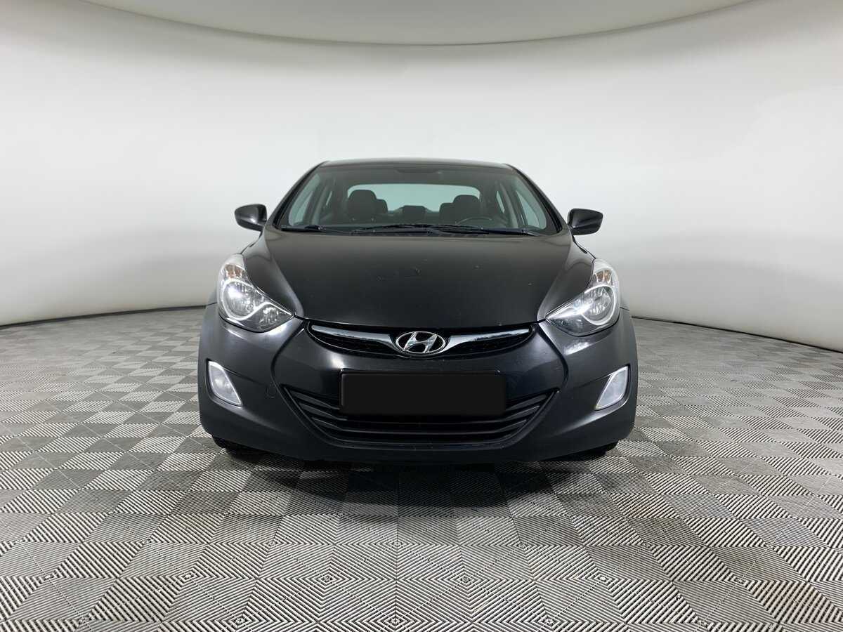 Hyundai Elantra с пробегом — 2012 год. Фото: #1