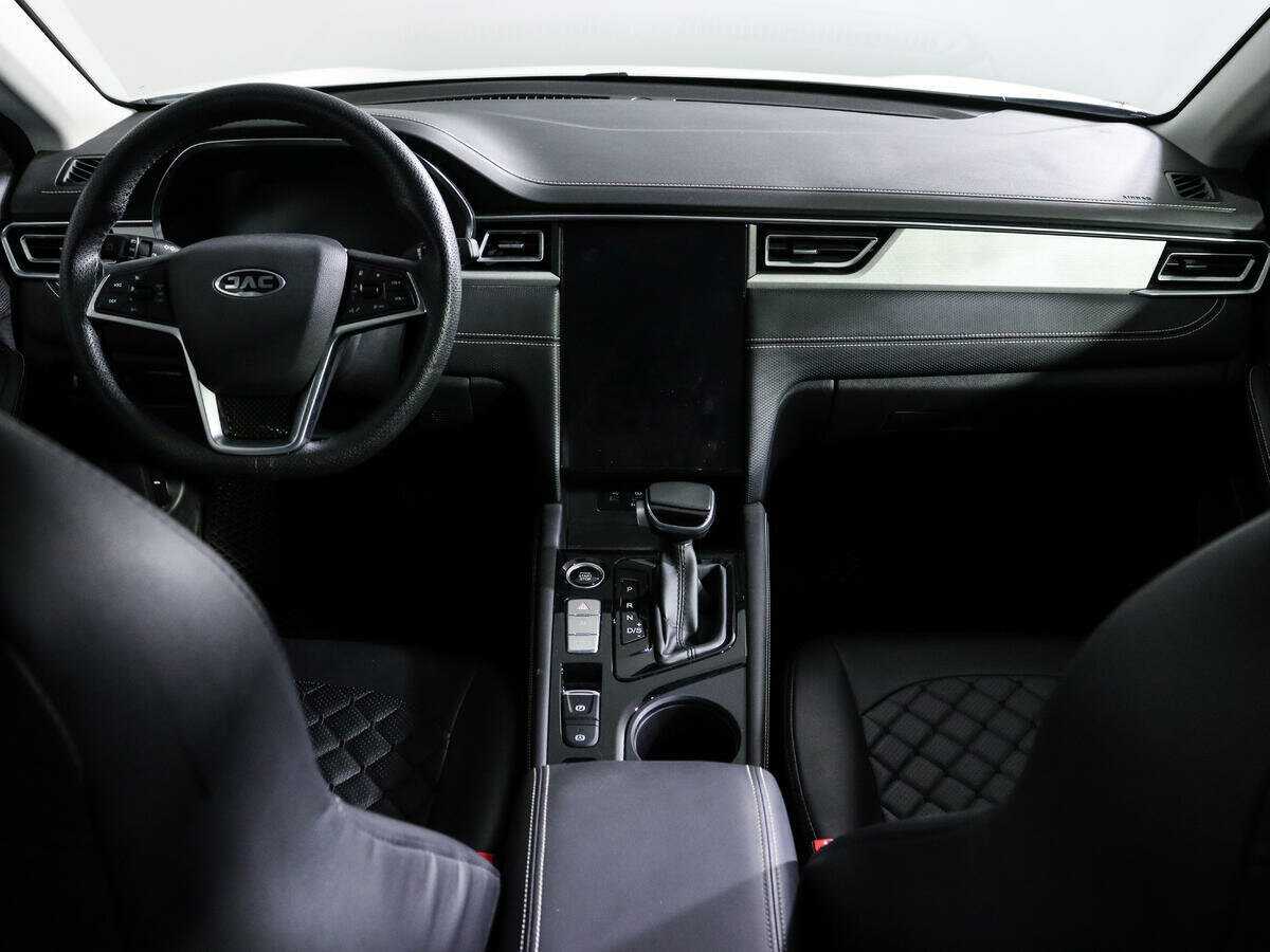 JAC J7 с пробегом — 2023 год. Фото: #11