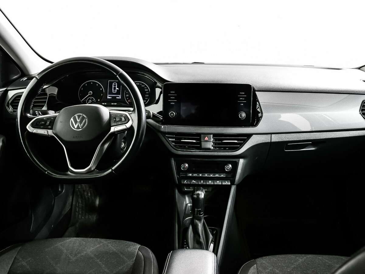 Volkswagen Polo с пробегом — 2020 год. Фото: #10