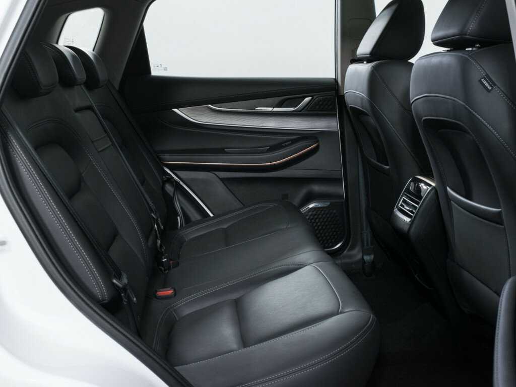 EXEED LX с пробегом — 2023 год. Фото: #9