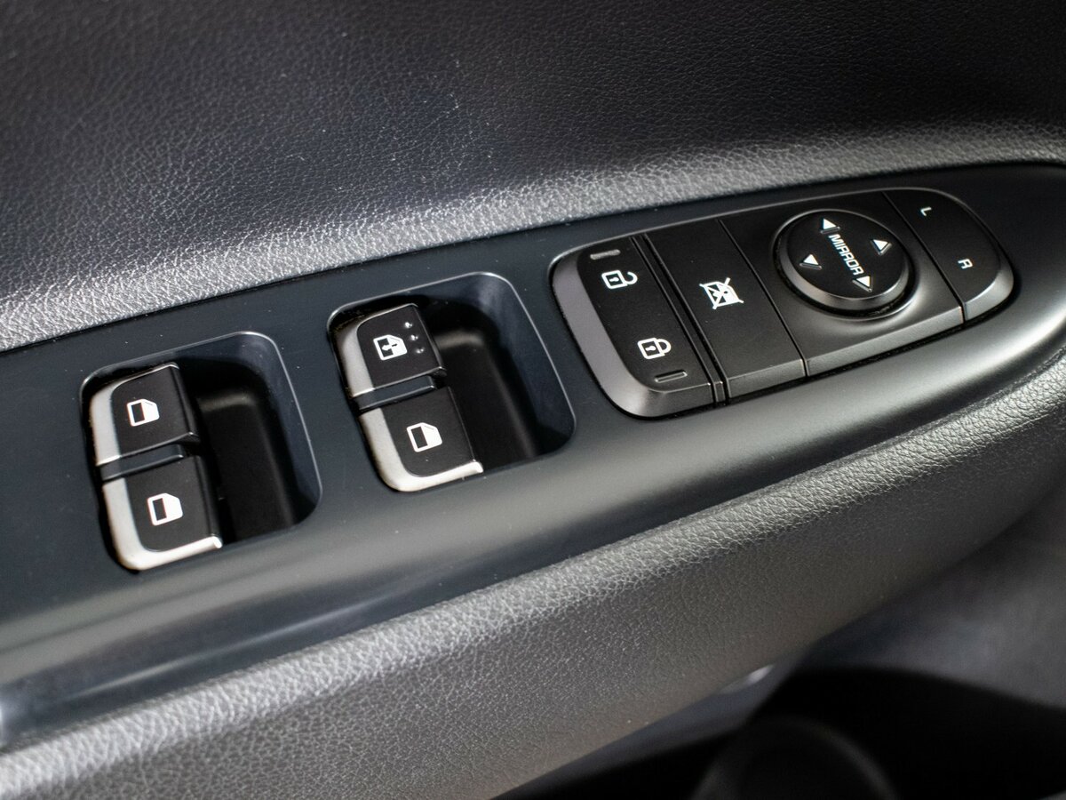 Kia Rio с пробегом — 2018 год. Фото: #12