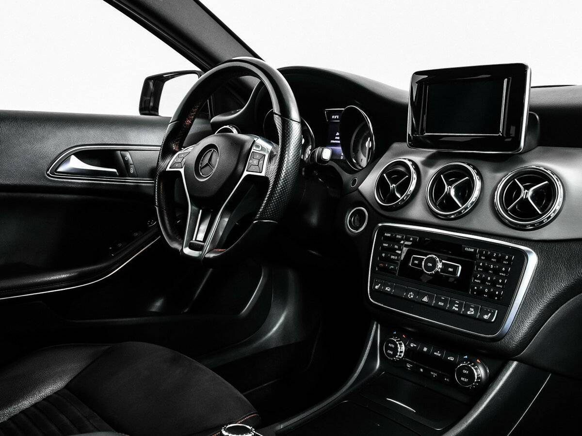Mercedes-Benz GLA с пробегом — 2014 год. Фото: #8