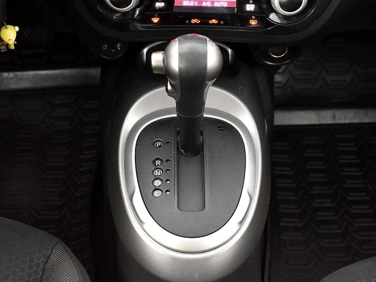 Nissan Juke с пробегом — 2012 год. Фото: #13