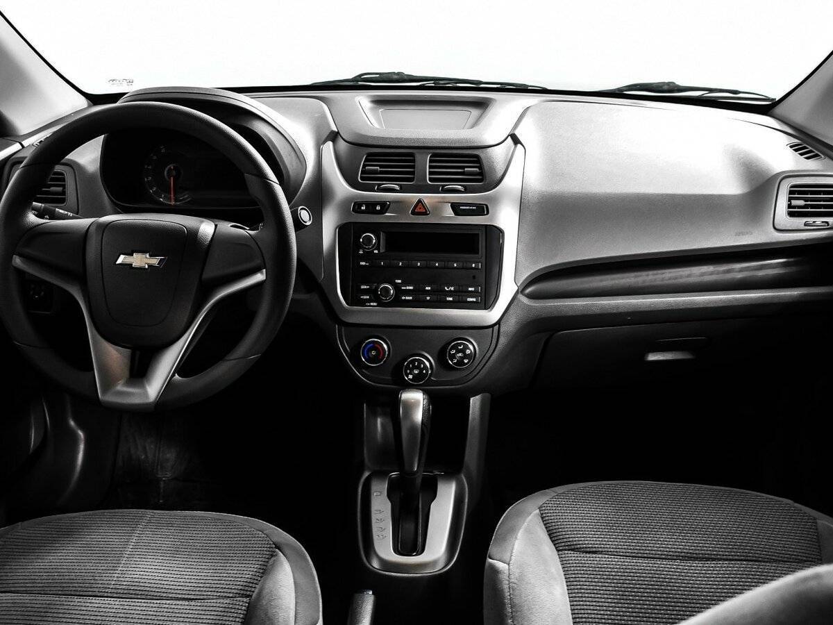 Chevrolet Cobalt с пробегом — 2023 год. Фото: #10