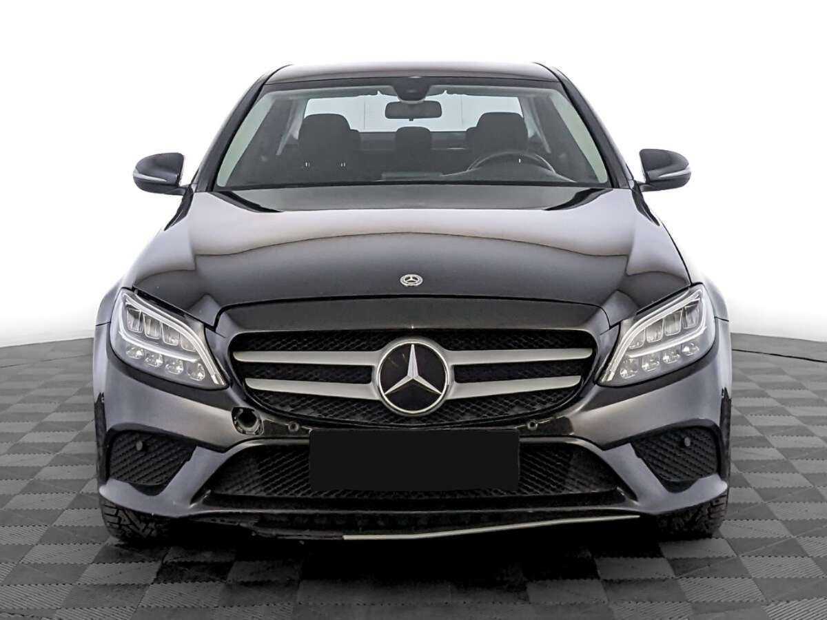Mercedes-Benz C-Класс с пробегом — 2019 год. Фото: #1