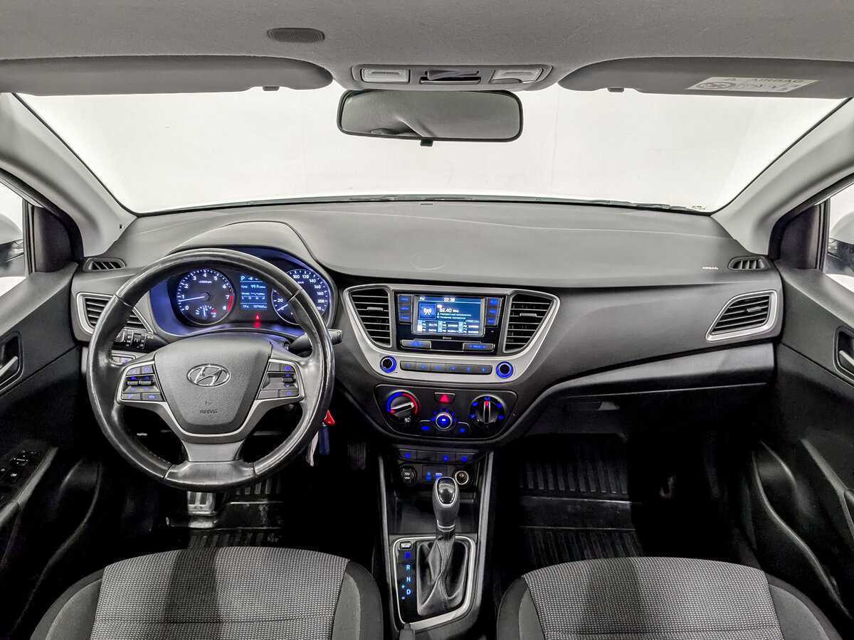 Hyundai Solaris с пробегом — 2017 год. Фото: #13