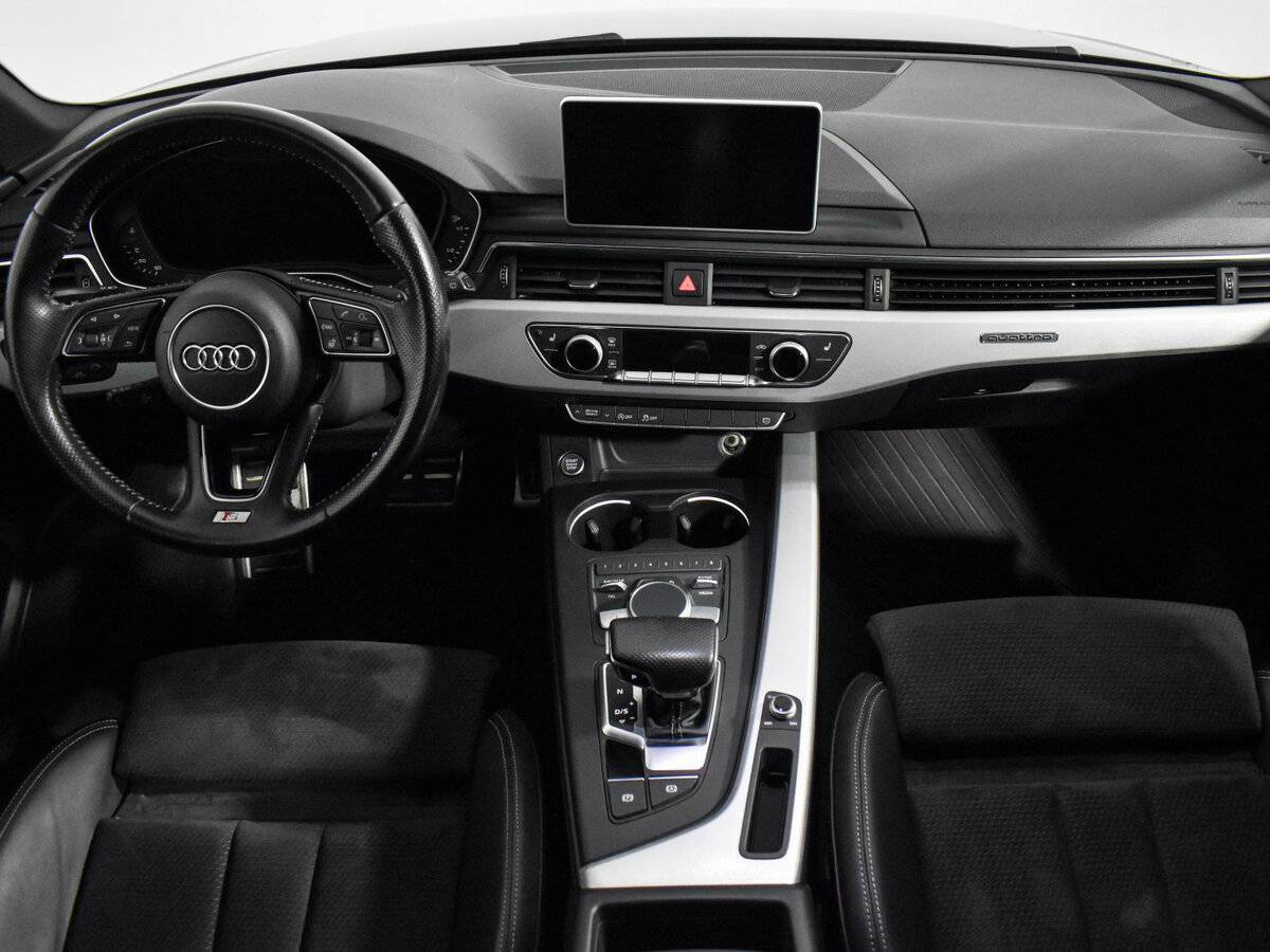 Audi A4 с пробегом — 2016 год. Фото: #11