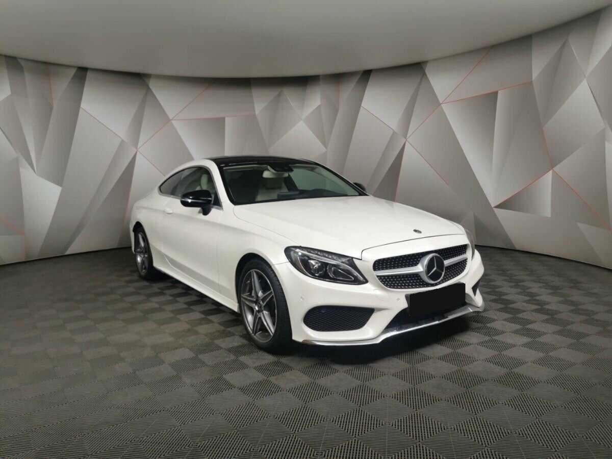 Mercedes-Benz C-Класс с пробегом — 2015 год. Фото: #2