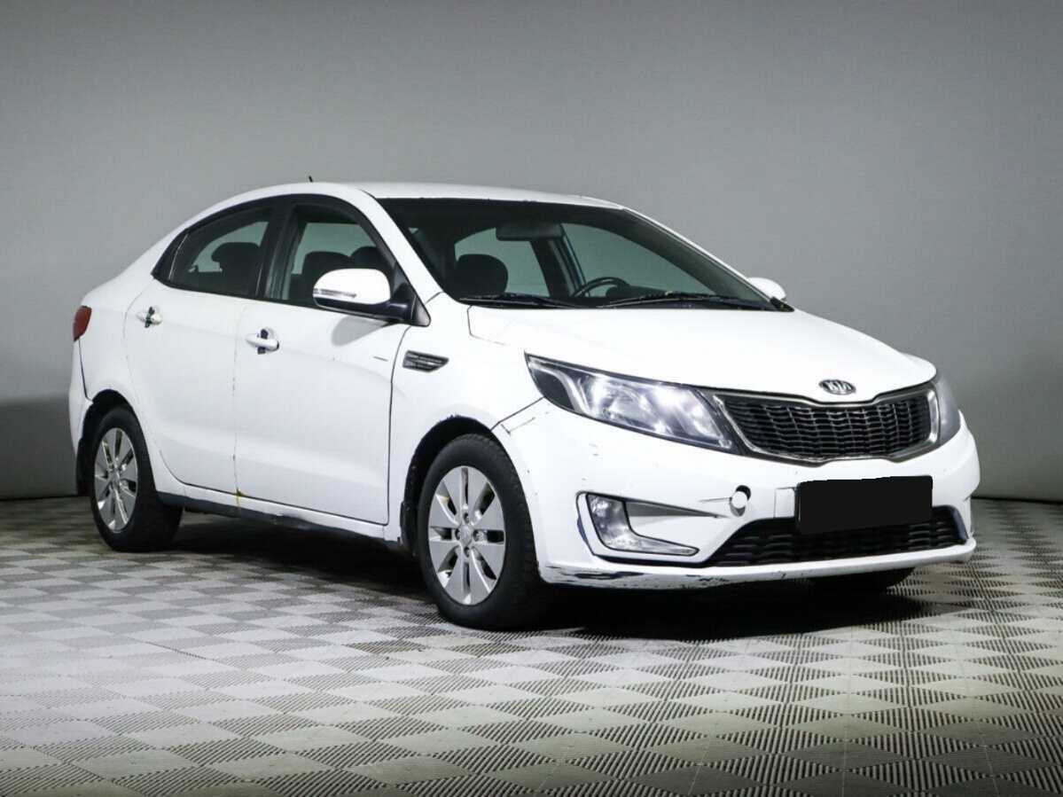 Kia Rio с пробегом — 2014 год. Фото: #2