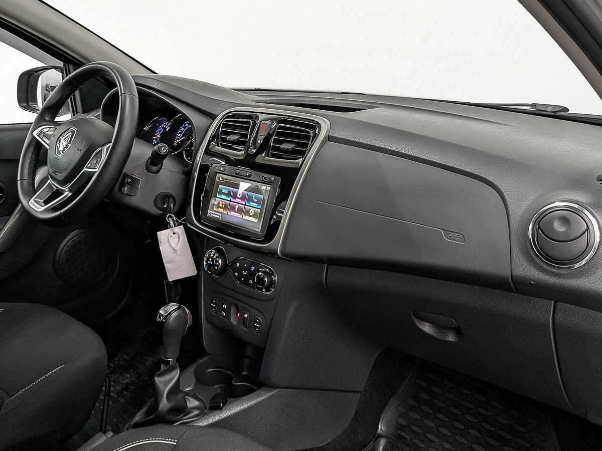 Renault Logan с пробегом — 2019 год. Фото: #12