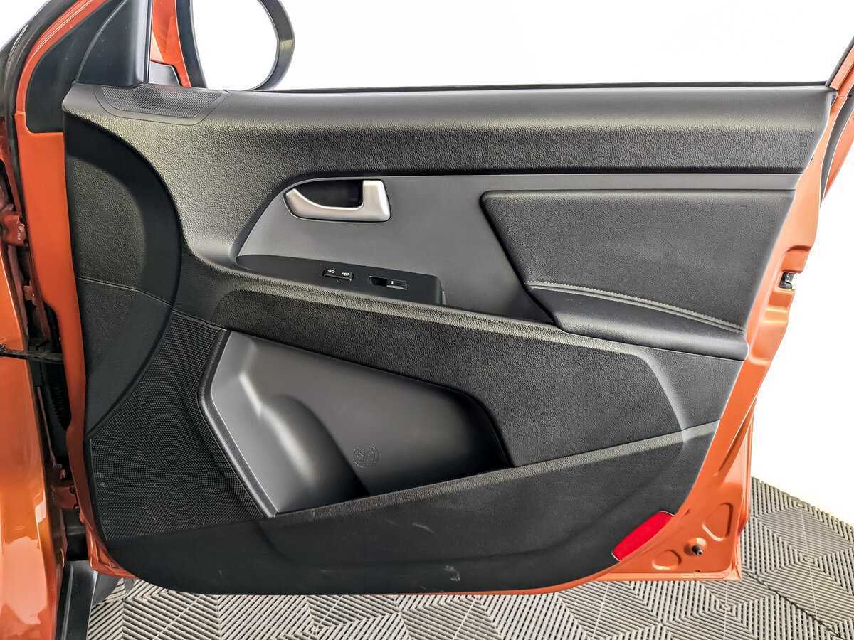 Kia Sportage с пробегом — 2013 год. Фото: #23