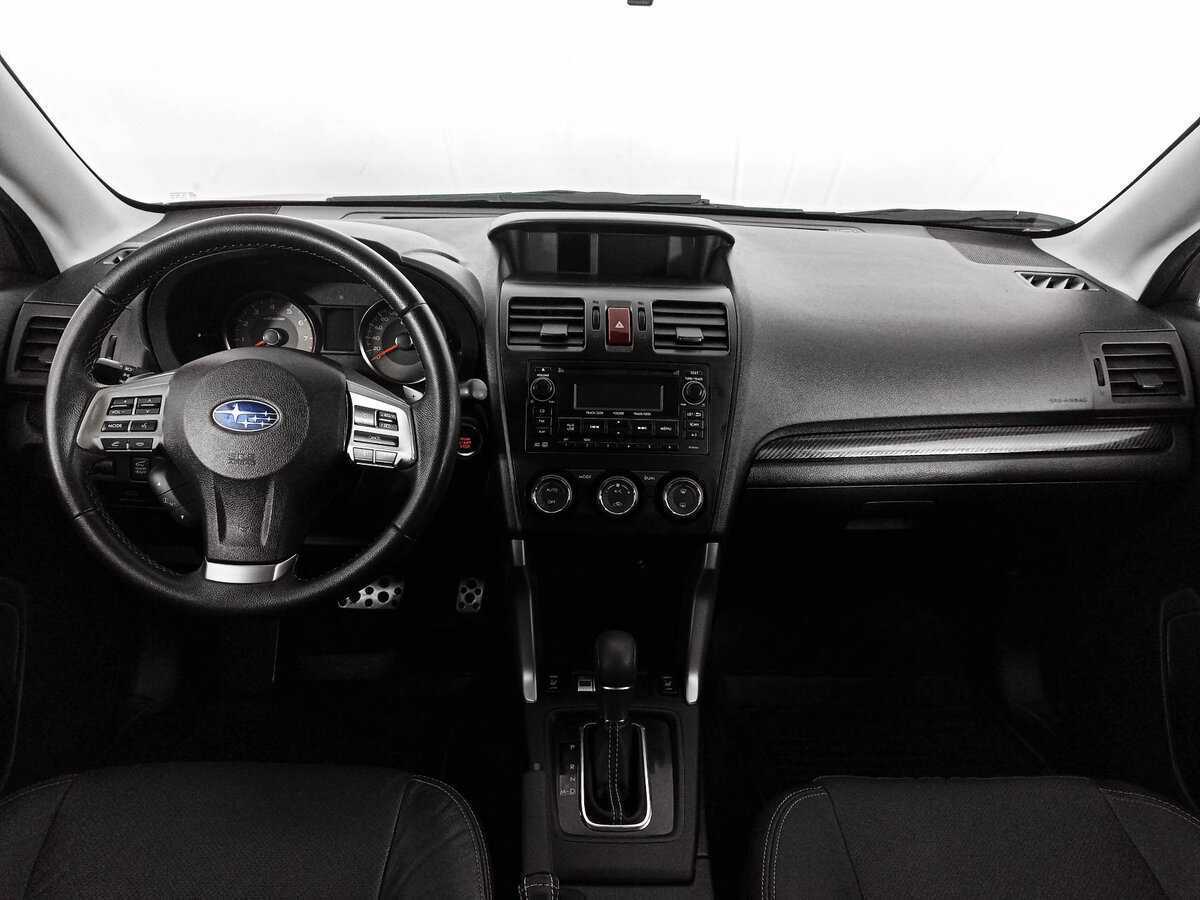 Subaru Forester с пробегом — 2013 год. Фото: #10