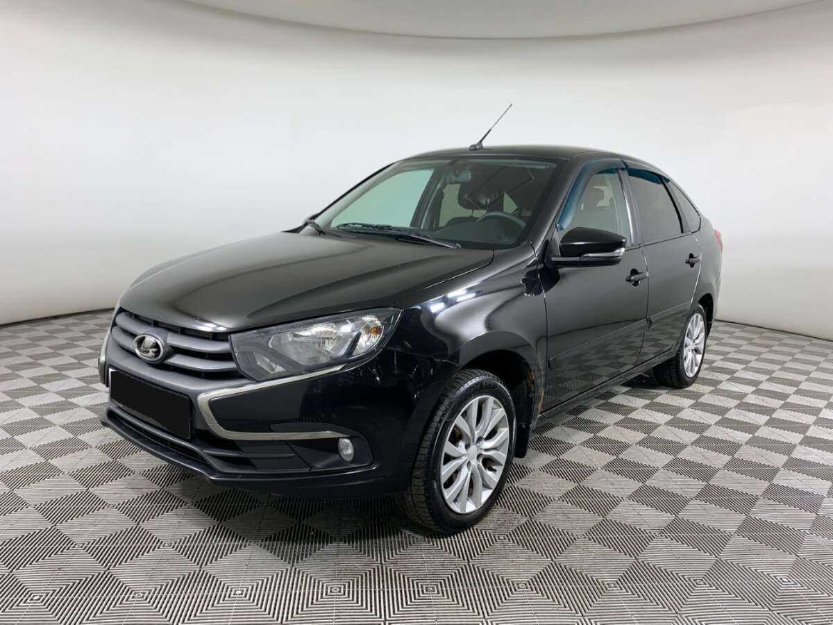 Lada (ВАЗ) Granta с пробегом — 2018 год. Посмотреть фото