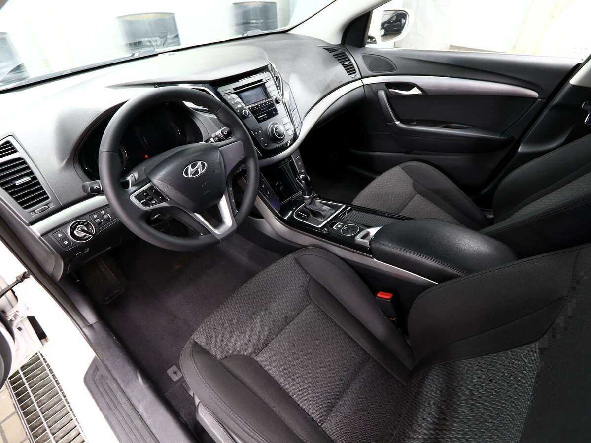 Hyundai i40 с пробегом — 2014 год. Фото: #6