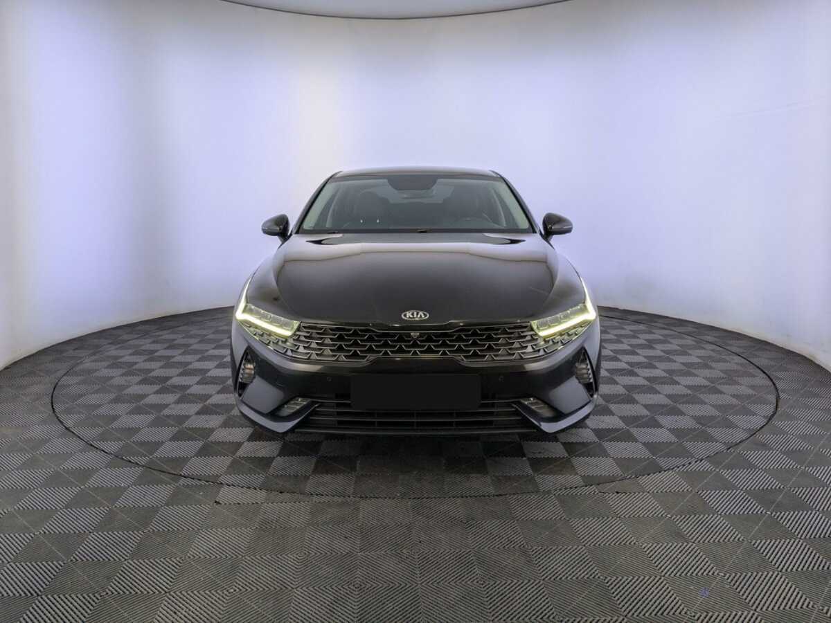 Kia K5 с пробегом — 2020 год. Фото: #1