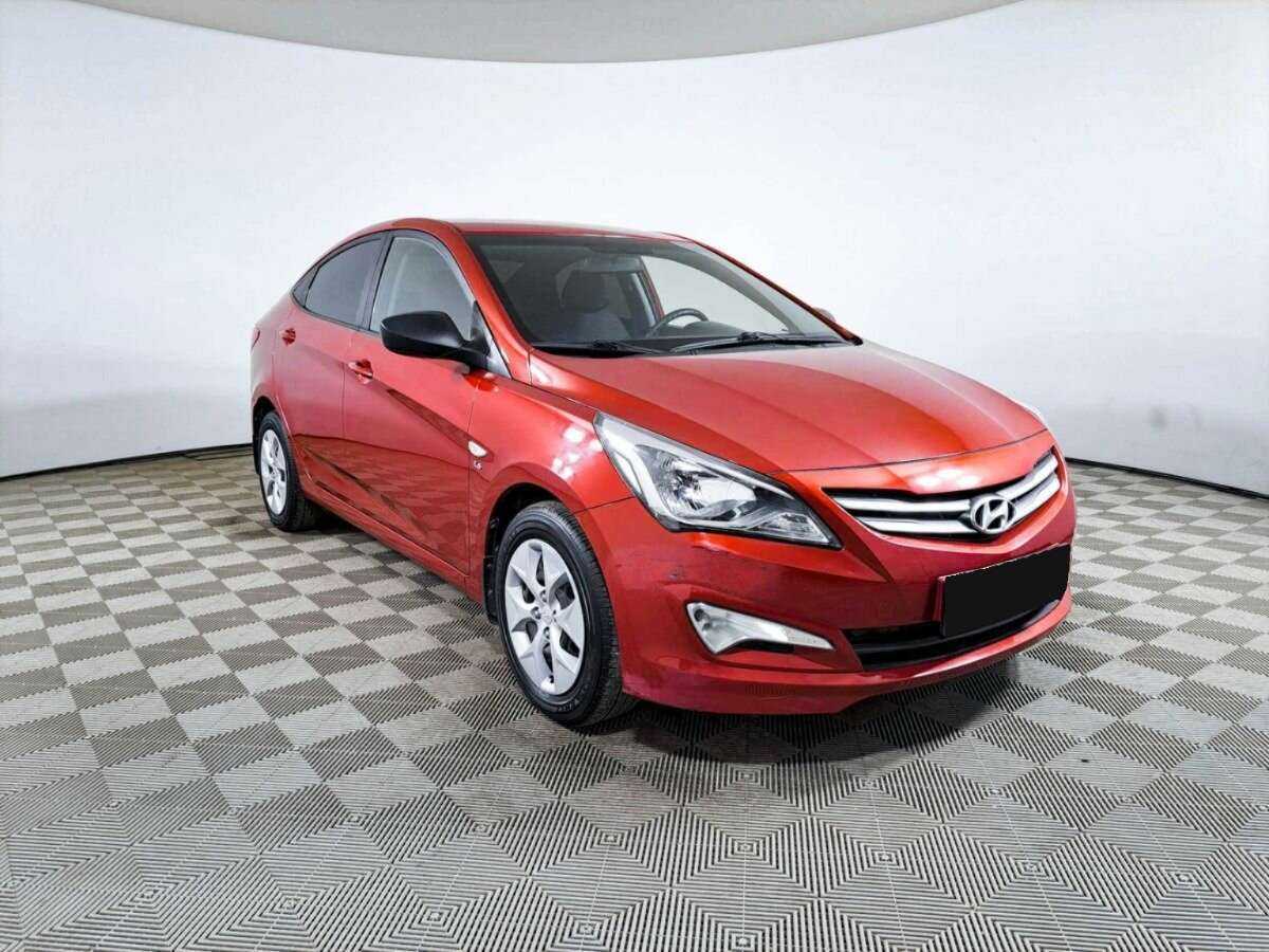 Hyundai Solaris с пробегом — 2016 год. Фото: #2