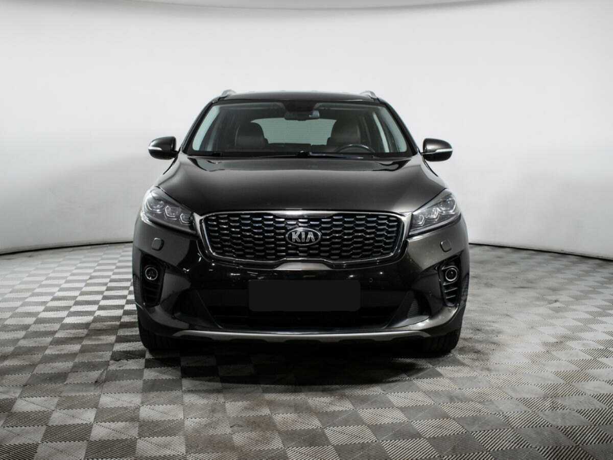 Kia Sorento с пробегом — 2018 год. Фото: #1