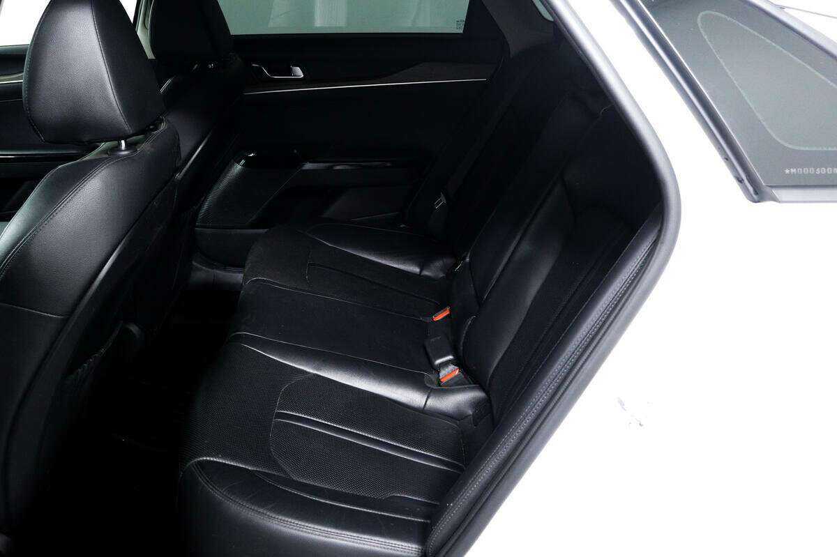 Kia K5 с пробегом — 2021 год. Фото: #11