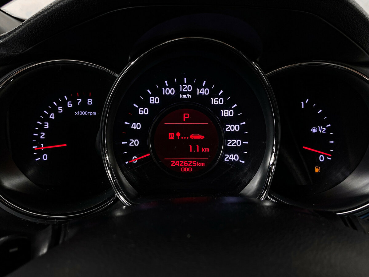 Kia Ceed с пробегом — 2013 год. Фото: #10