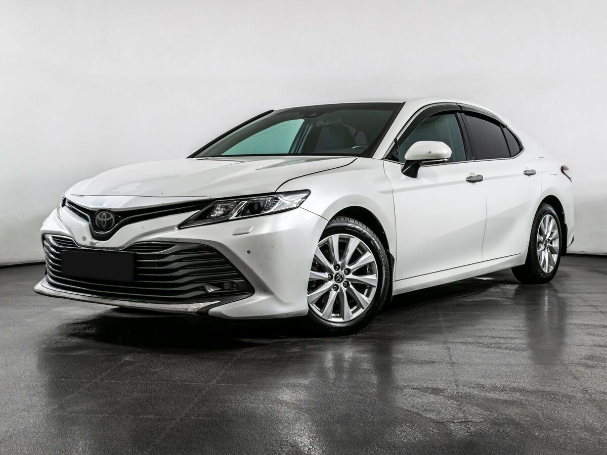 Toyota Camry с пробегом — 2020 год. Фото: #0