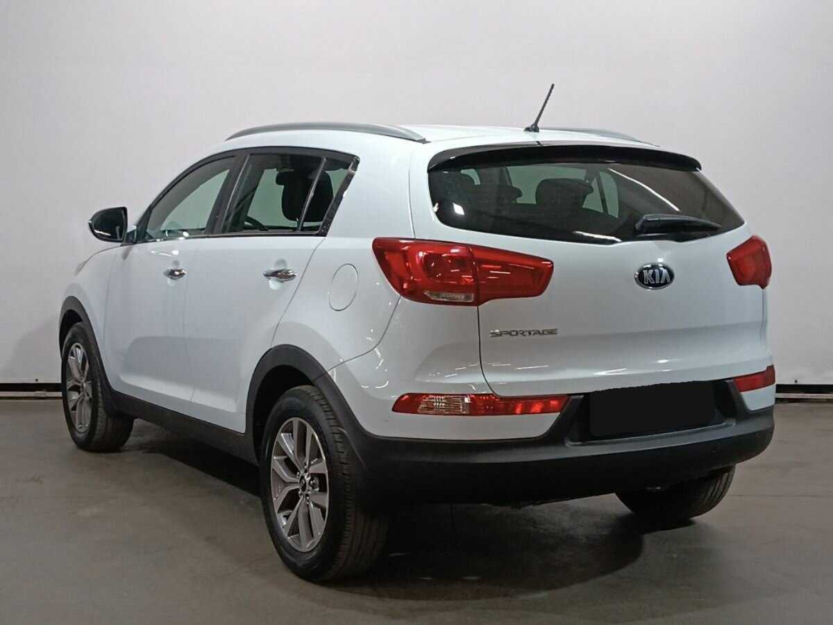 Kia Sportage с пробегом — 2015 год. Фото: #6