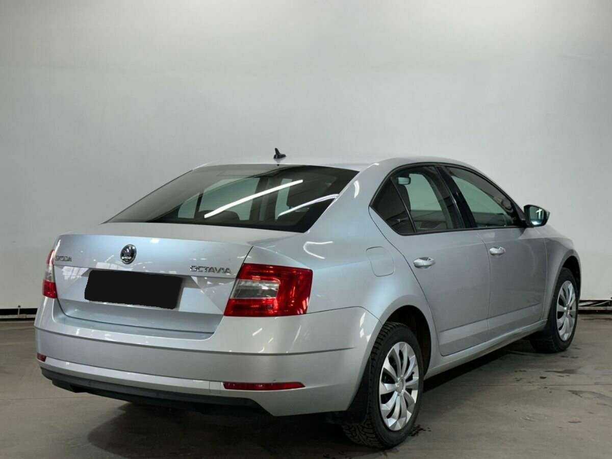 Skoda Octavia с пробегом — 2018 год. Фото: #4