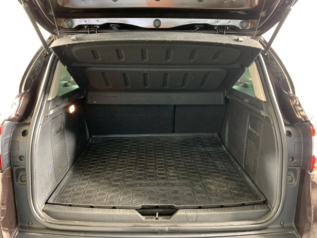 Renault Kaptur с пробегом — 2018 год. Фото: #18