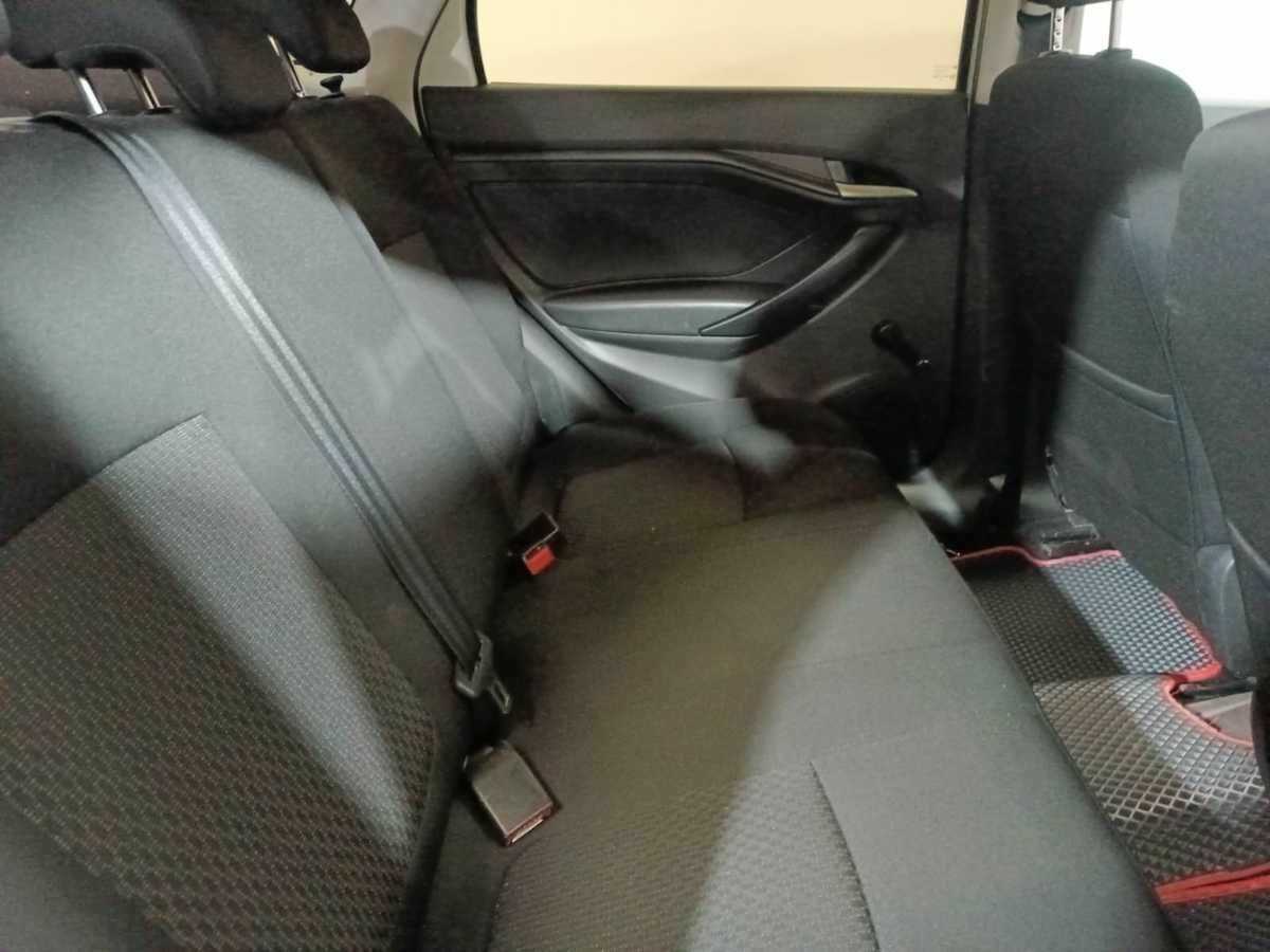 Lada (ВАЗ) Vesta с пробегом — 2016 год. Фото: #10