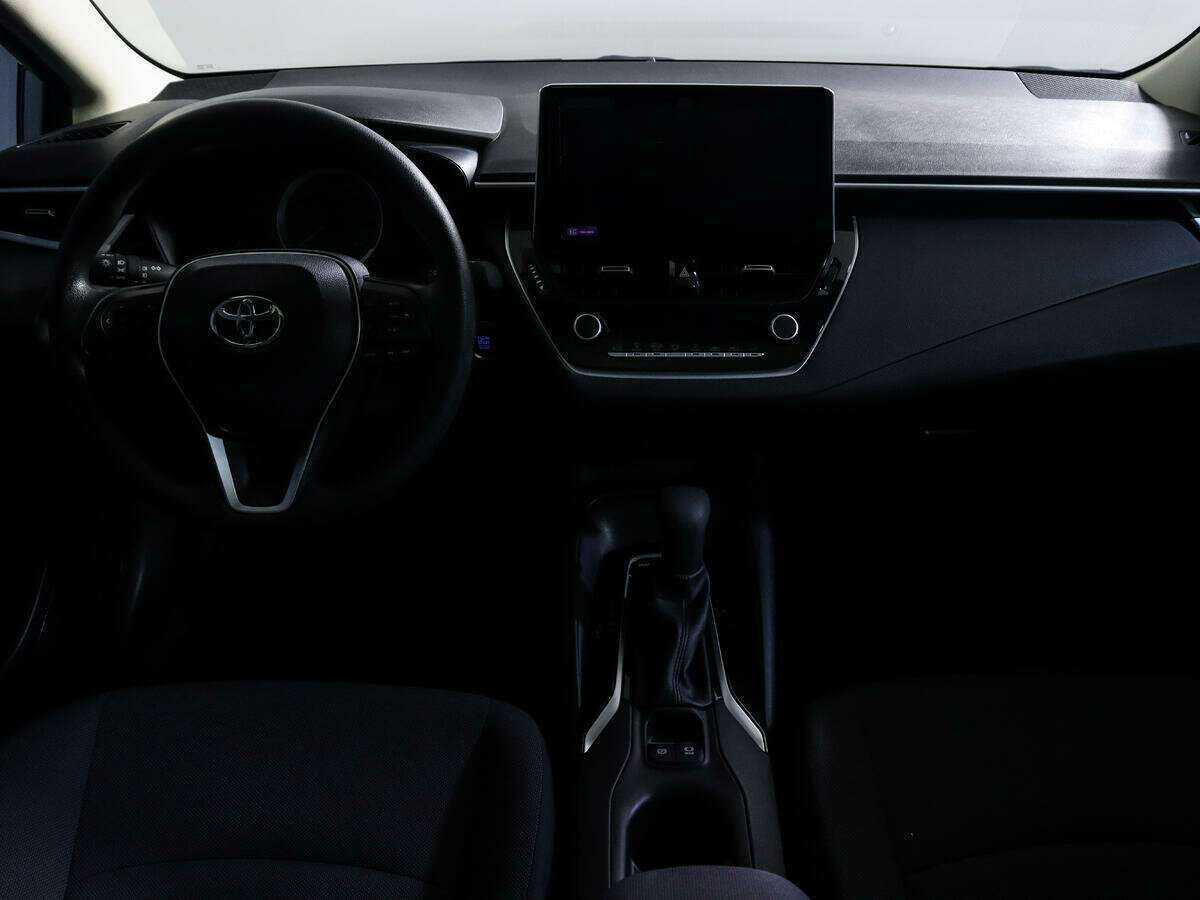 Toyota Corolla с пробегом — 2022 год. Фото: #11