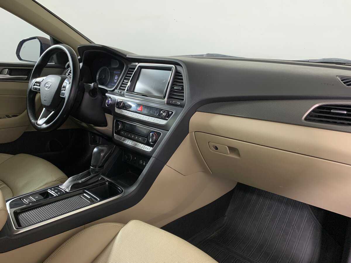 Hyundai Sonata с пробегом — 2019 год. Фото: #13