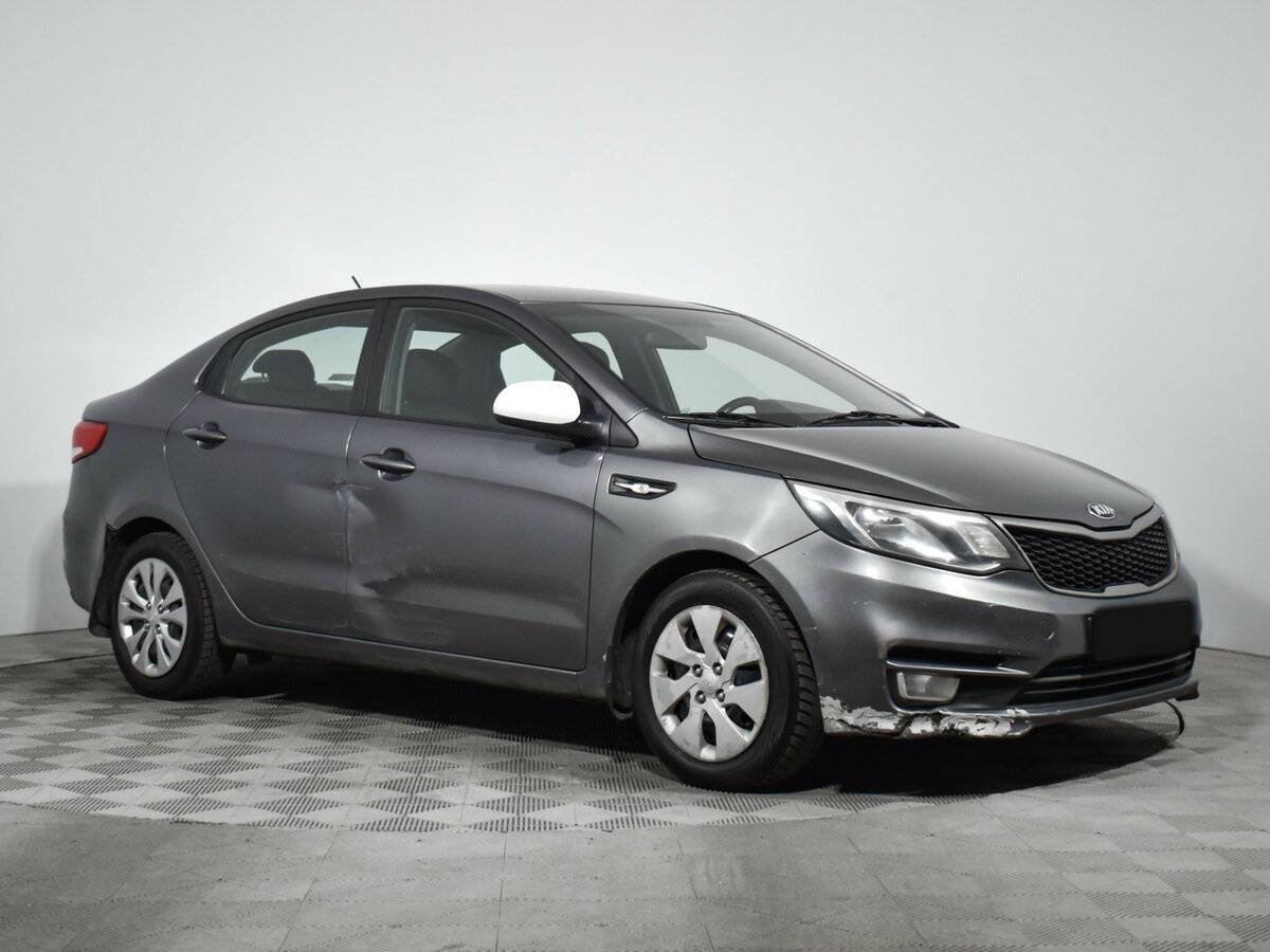 Kia Rio с пробегом — 2016 год. Фото: #2