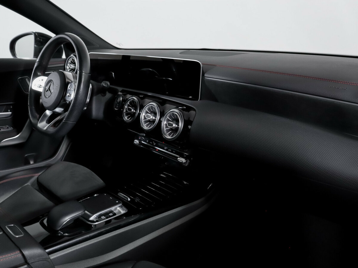 Mercedes-Benz CLA с пробегом — 2019 год. Фото: #8