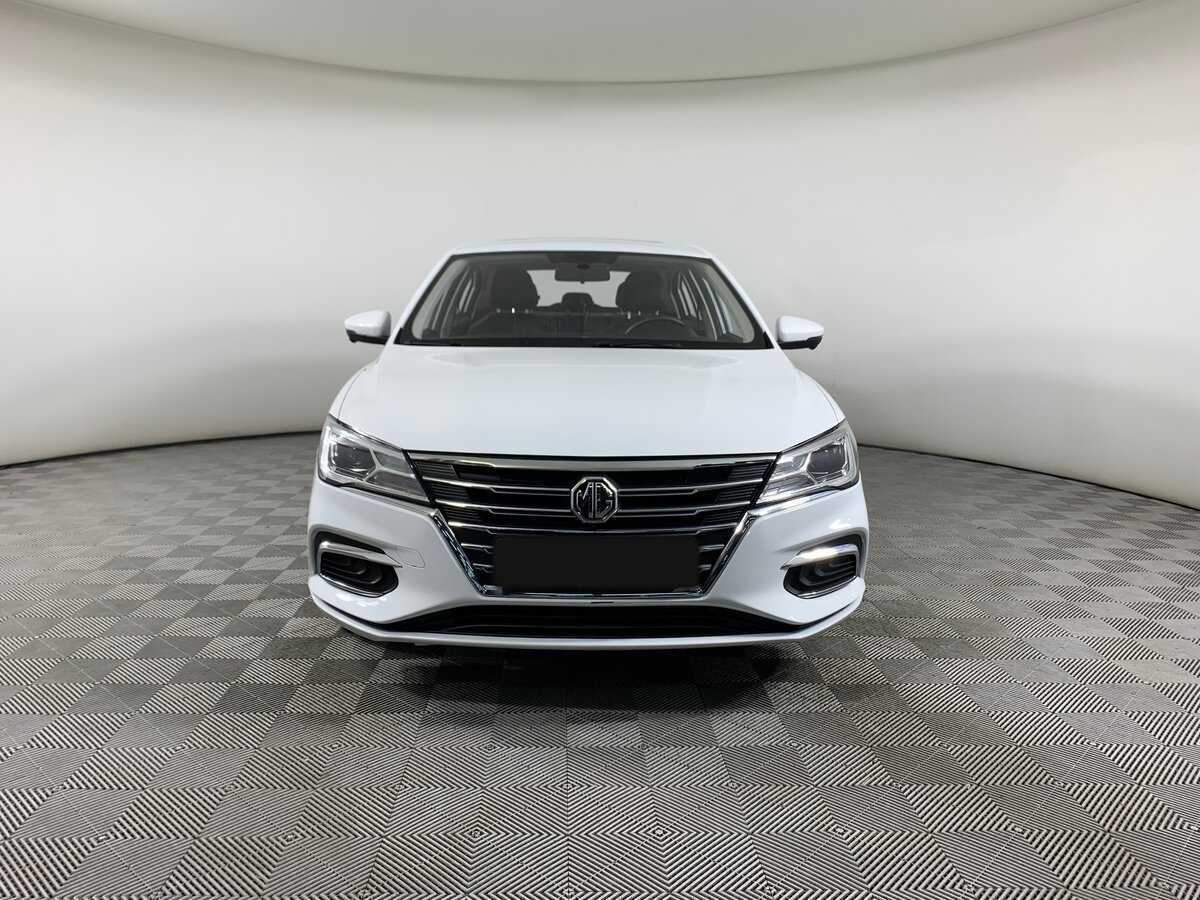 MG 5 с пробегом — 2023 год. Фото: #1