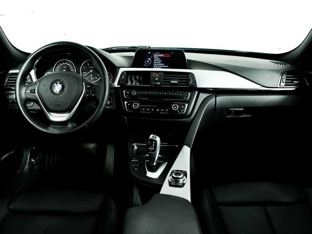BMW 3 серии с пробегом — 2014 год. Фото: #10