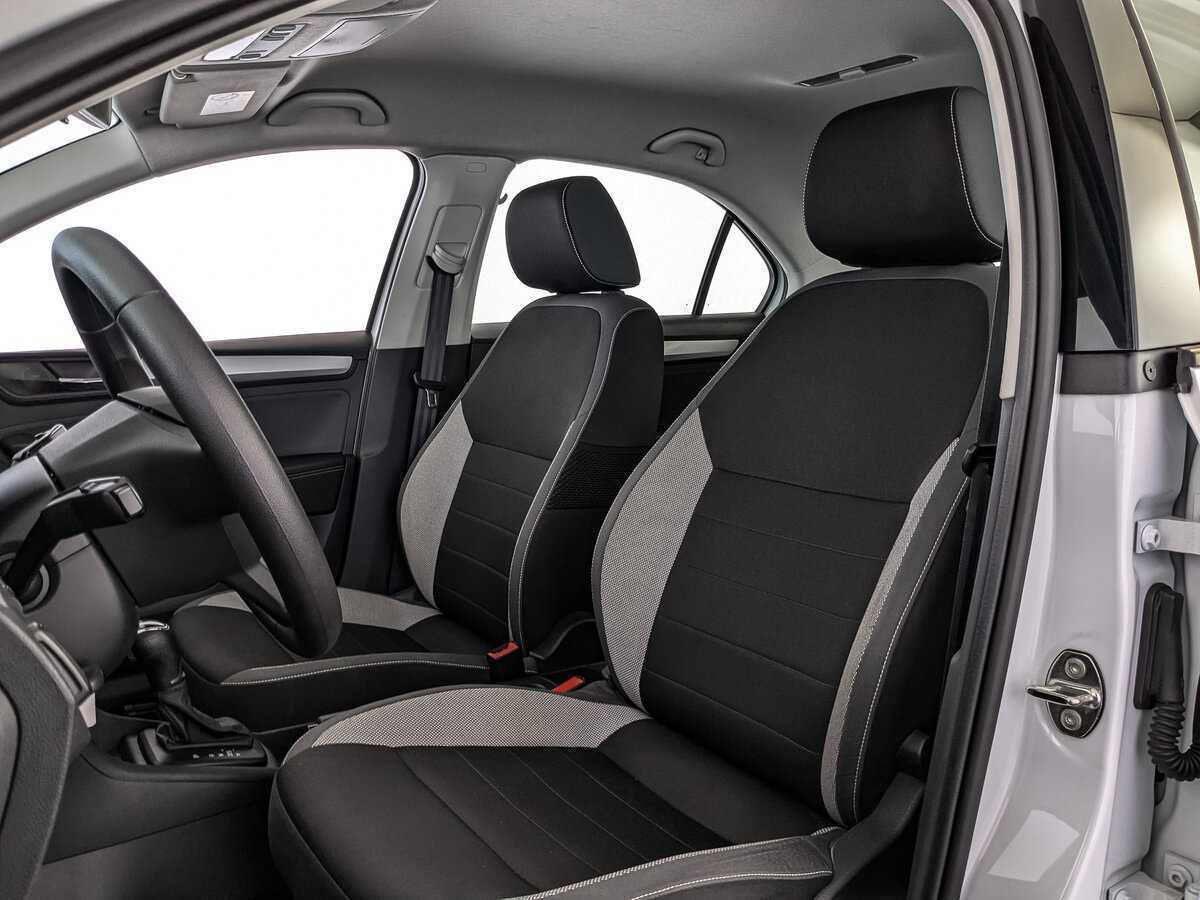 Skoda Rapid с пробегом — 2019 год. Фото: #15