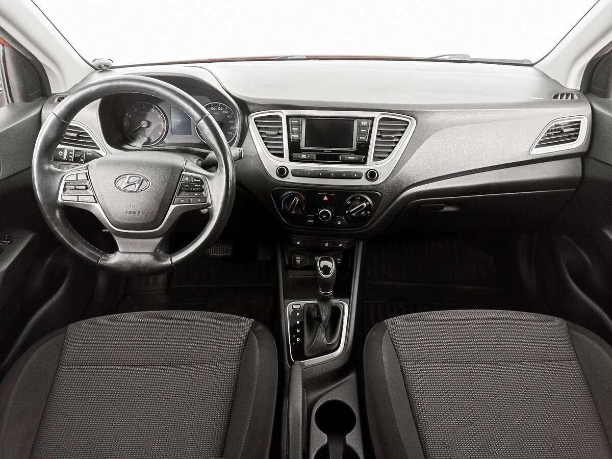 Hyundai Solaris с пробегом — 2019 год. Фото: #13
