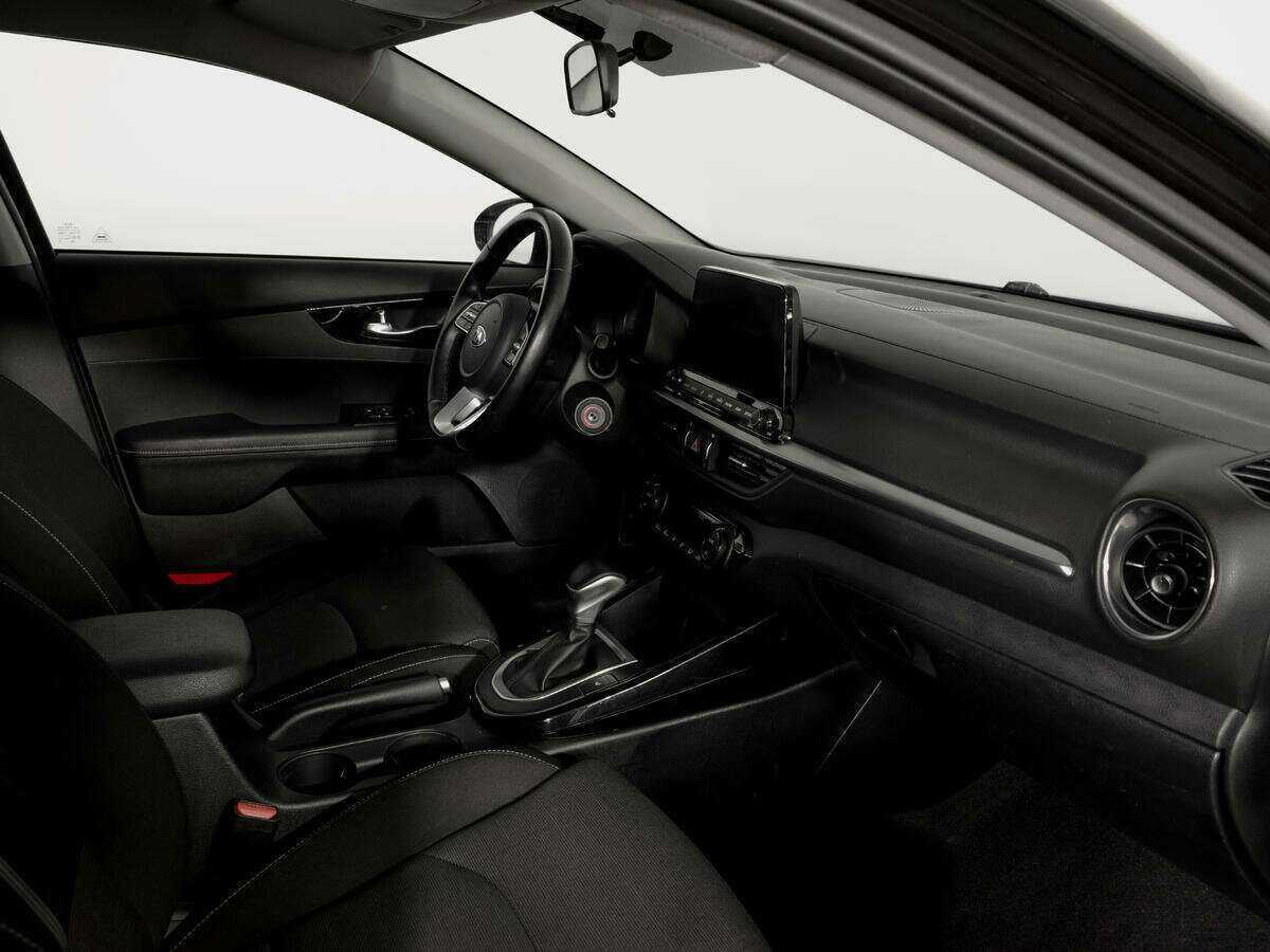 Kia Cerato с пробегом — 2020 год. Фото: #8