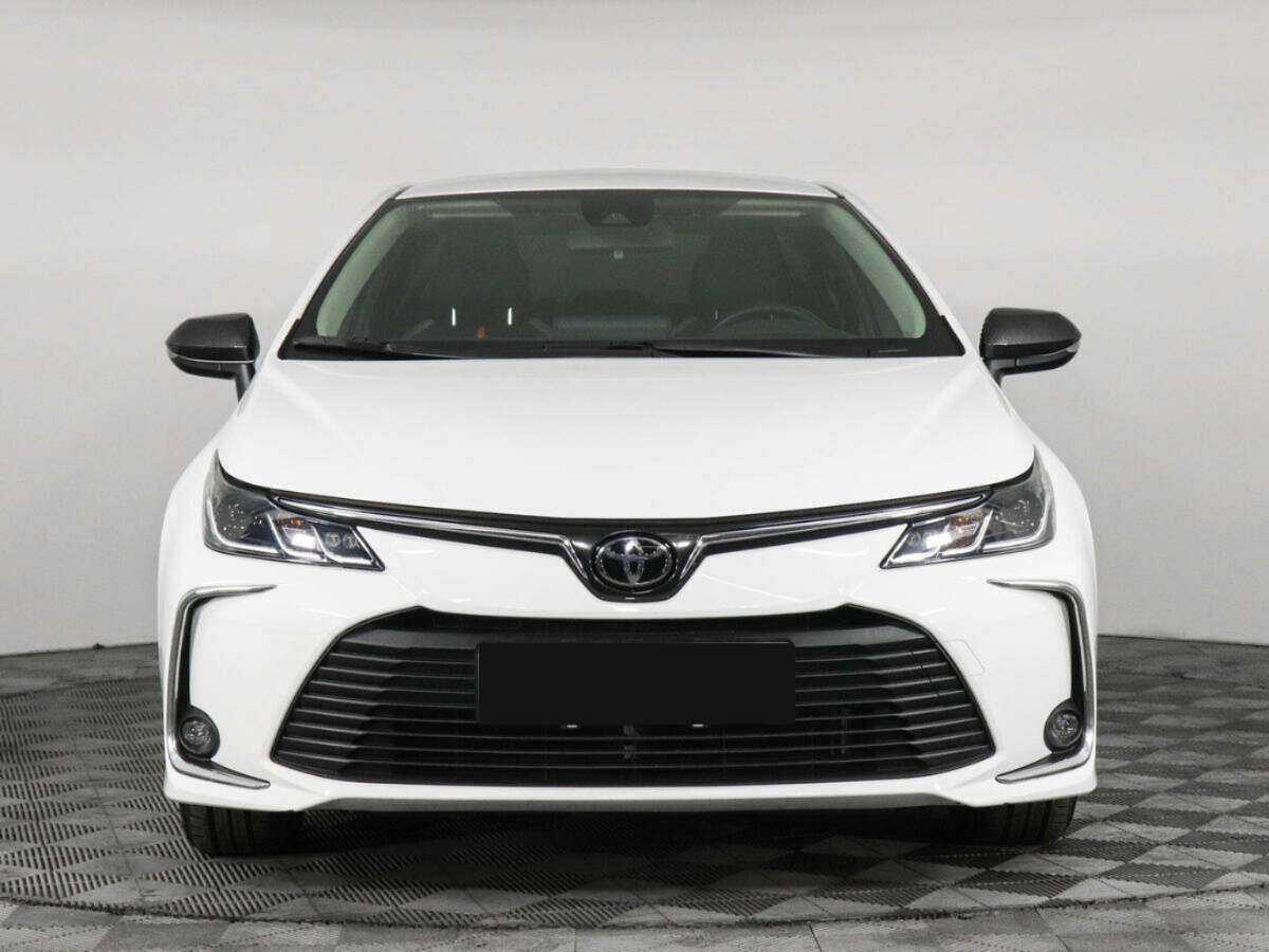 Toyota Corolla с пробегом — 2022 год. Фото: #1