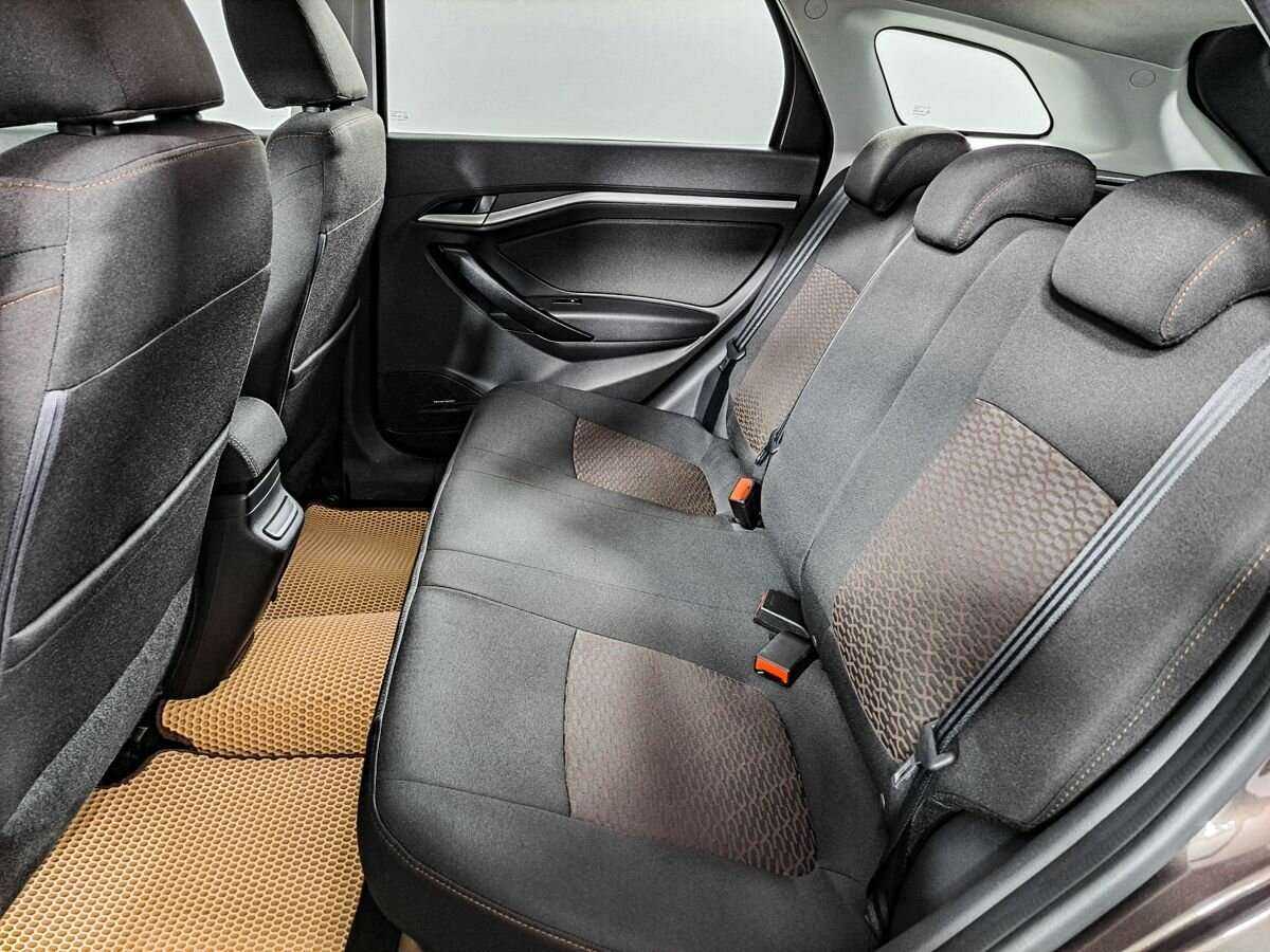 Lada (ВАЗ) Vesta с пробегом — 2019 год. Фото: #9