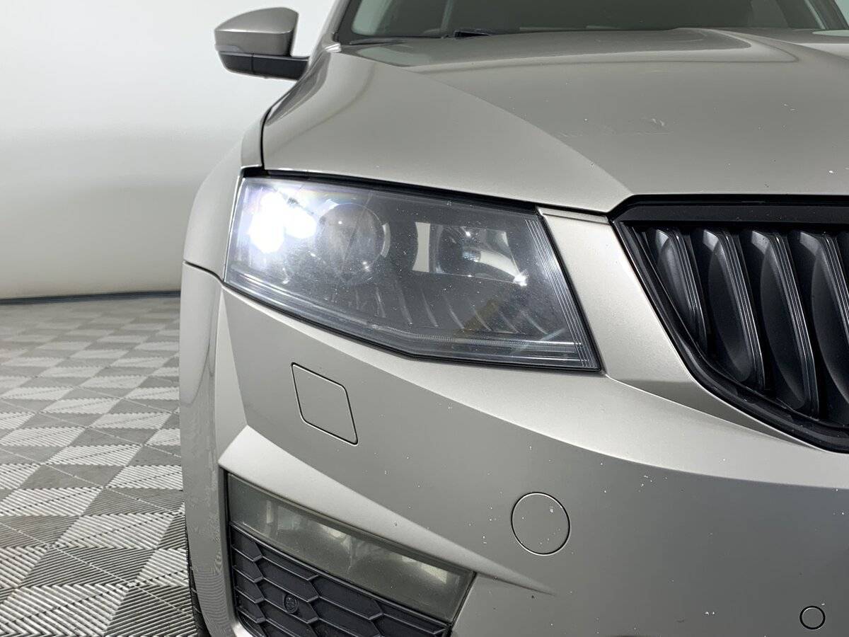 Skoda Octavia с пробегом — 2013 год. Фото: #9