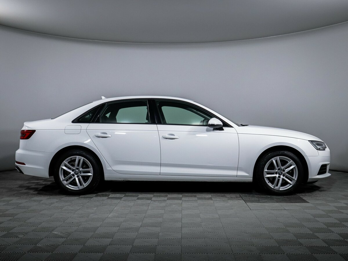 Audi A4 с пробегом — 2019 год. Фото: #3