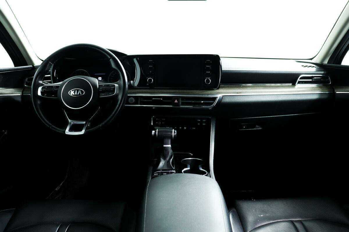 Kia K5 с пробегом — 2020 год. Фото: #10
