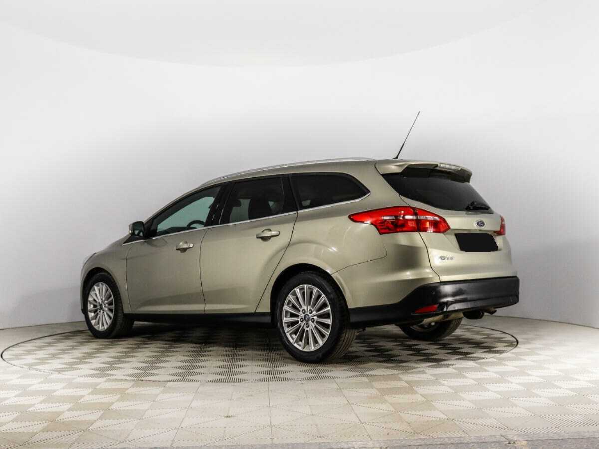 Ford Focus с пробегом — 2015 год. Фото: #6