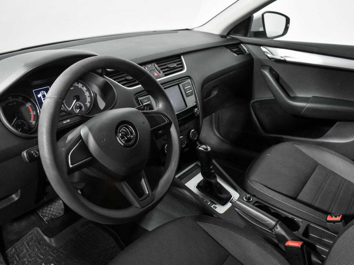 Skoda Octavia с пробегом — 2018 год. Фото: #7