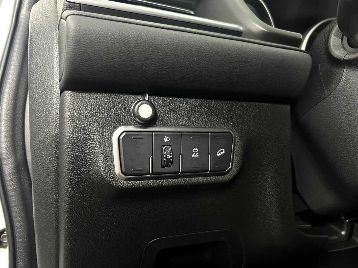 Haval M6 с пробегом — 2023 год. Фото: #8