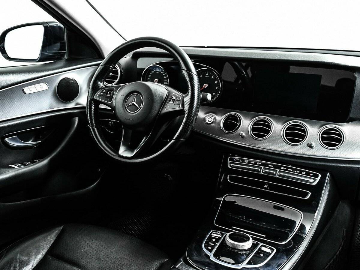 Mercedes-Benz E-Класс с пробегом — 2017 год. Фото: #8